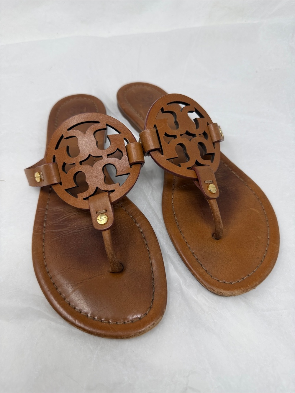 Tory Burch Miller Brown Women's Leather Cutout Thong Sandals Size 9